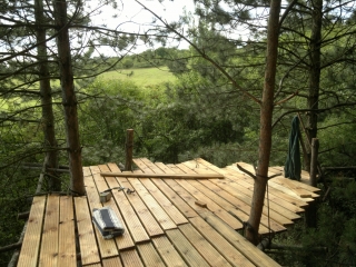 photo/6d1e37f9-e85c-46f8-b949-306d0efdfc0a-3