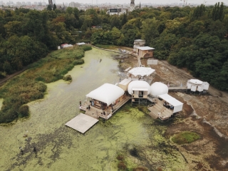 Floating_University_Berlin_web_2018_Alexander_Stumm.jpg