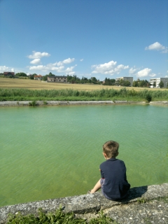 photo/bbe0c9b4-521f-4418-ae52-3dcc2dae62d6-3