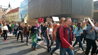 photo/c7216b90-5d98-4072-9a81-6dab24dab547-3